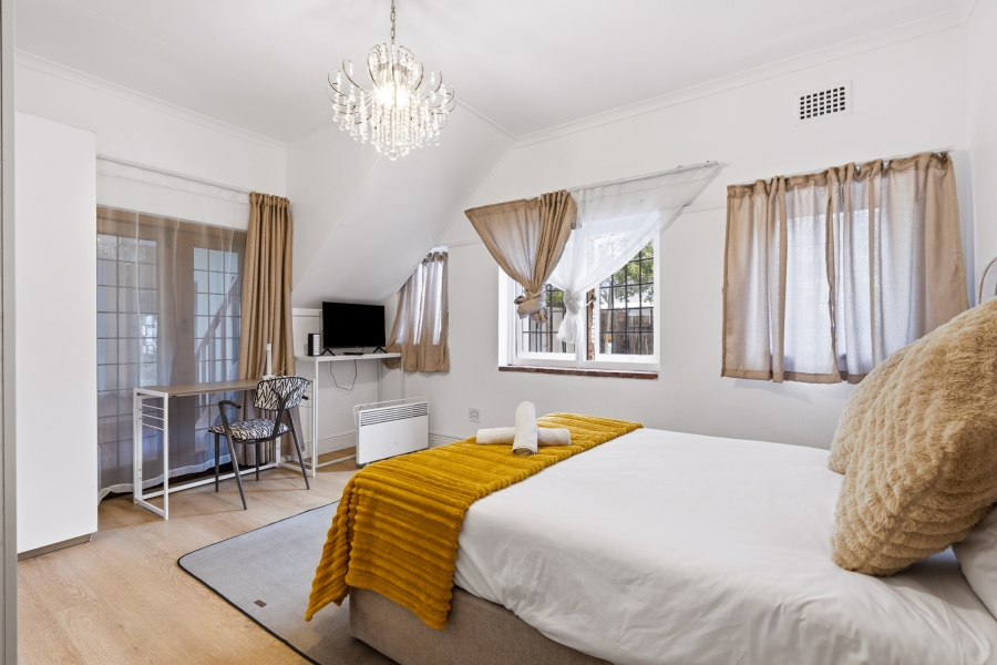 5 Bedroom Property for Sale in Pinelands Western Cape